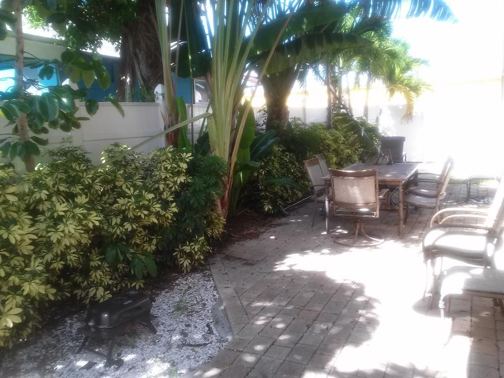 Beach Vacation Get-Away Apartment เซนต์พีทบีช ห้อง รูปภาพ